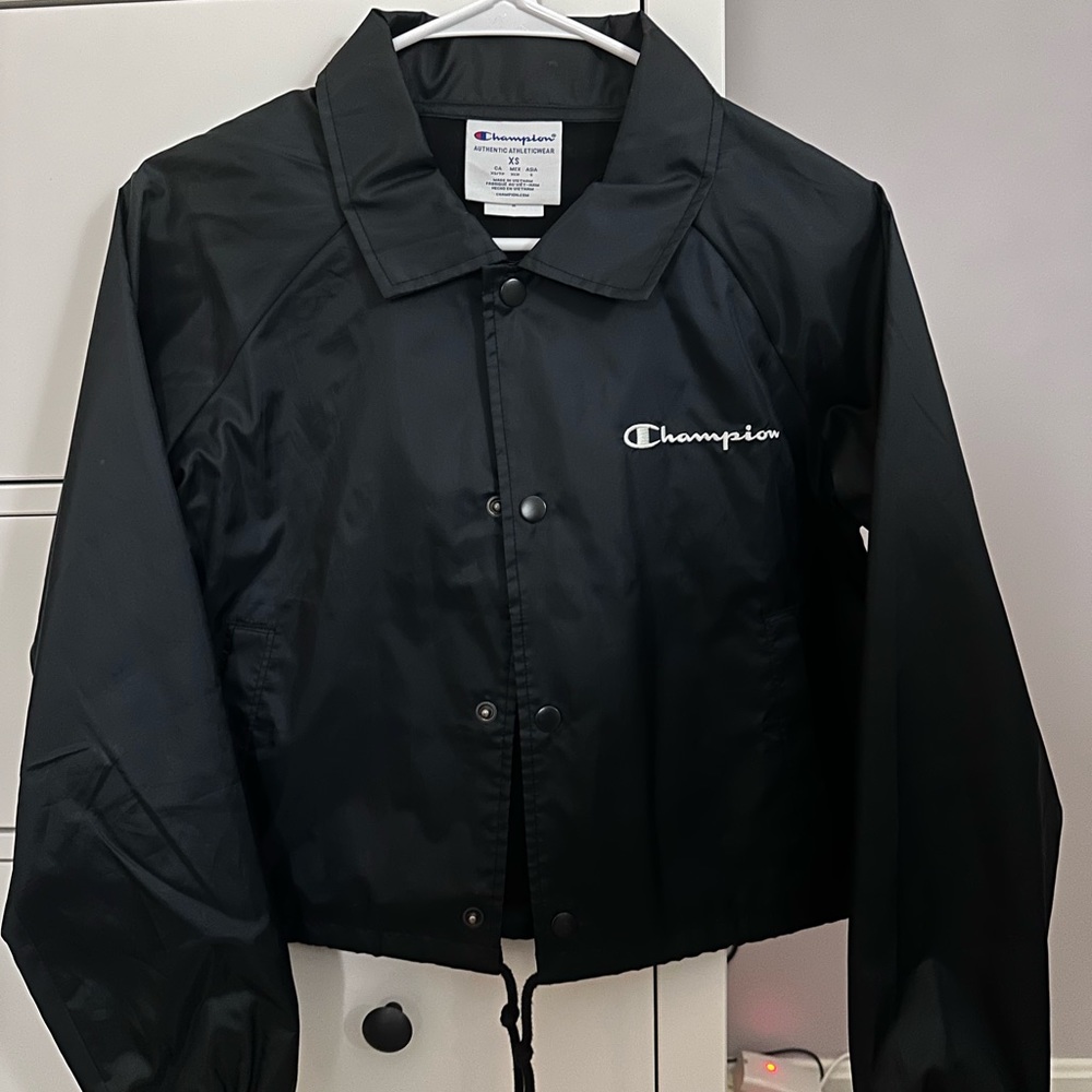 Champion cropped windbreaker black size xs